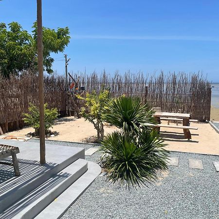 Ap My Hai My Hoa Oceanfront Home מראה חיצוני תמונה